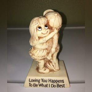 Vintage 1970’s R. & W. Berries CO’s Figurine